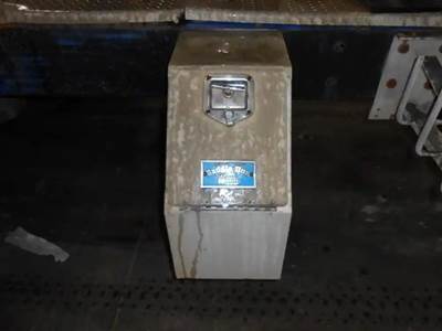 International 9400 Tool Box