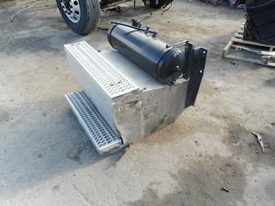 Peterbilt 587 Tool Box