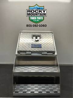 Universal Universal Tool Box