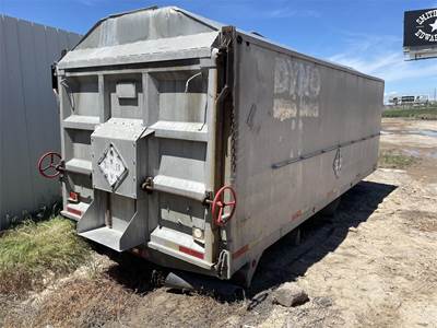 SOMERSET WELDING & STEEL Truck Body