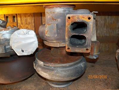 Caterpillar C15 Turbocharger / Supercharger