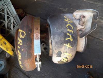 Caterpillar C15 Turbocharger / Supercharger