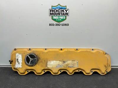 Caterpillar 3126 Valve Cover for a 1999 Kenworth T300