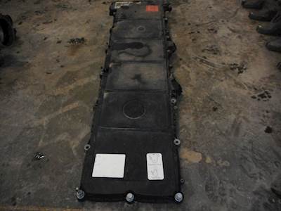 Detroit DD15 Valve Cover