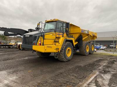 Komatsu HM400-5 Articulated Truck