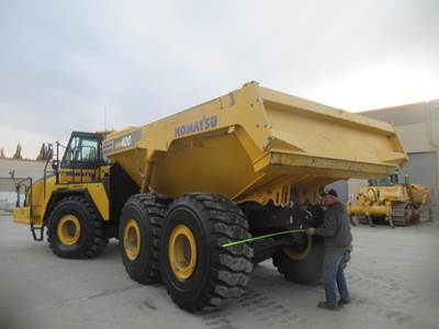 Komatsu HM400-5 Articulated Truck