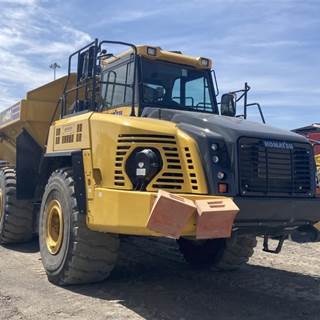 Komatsu HM400-5 Articulated Truck