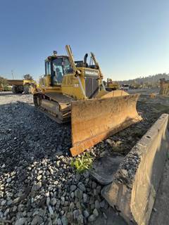 Komatsu D65PXI-18 Dozer