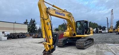 Komatsu PC210LC-11 Excavator
