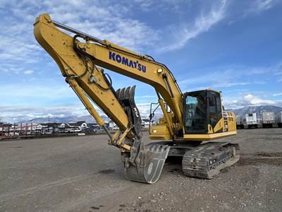 Komatsu PC210LC-11 Excavator