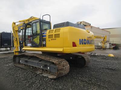 Komatsu PC240LC-11 Excavator