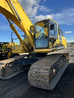 Komatsu PC490LC-11 Excavator