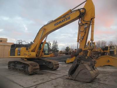 Komatsu PC490LC-11 Excavator