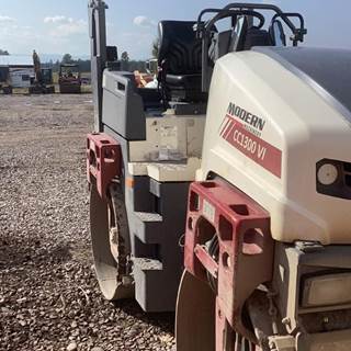 Dynapac CC1300 VI Smooth Drum Roller Compactor