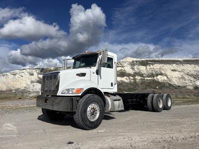 Peterbilt 340 Tandem Axle Cab & Chassis Truck - Cummins, 400HP, 8Ll Manual