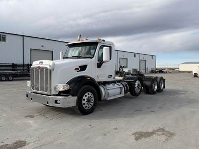 Peterbilt 567 Tri Axle Day Cab Truck - Paccar 455HP, 12 Speed Automatic
