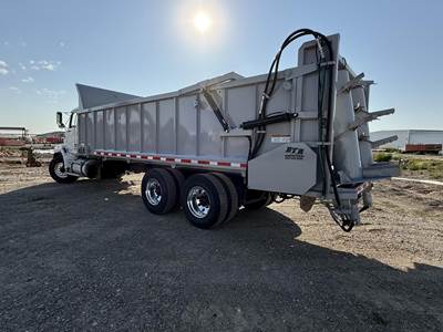 BTR MNR26 Dry Manure Spreader