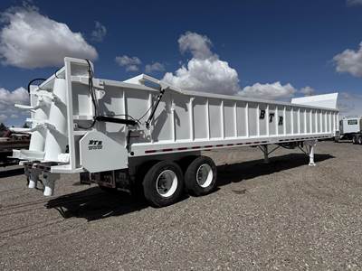 BTR MNR40 Dry Manure Spreader