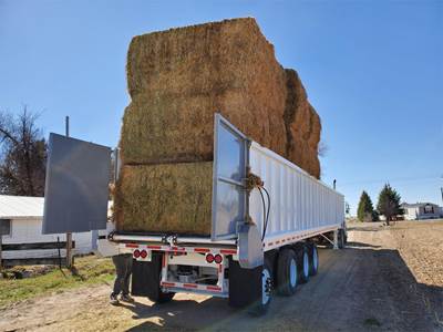 BTR MNR4X38 Dry Manure Spreader