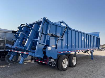 BTR MNR4X38 Dry Manure Spreader