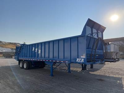 BTR MNR4X38 Dry Manure Spreader