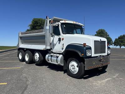 International Paystar 5500 Tri Axle Dump Truck - DT530E 350HP, 8Ll Manual