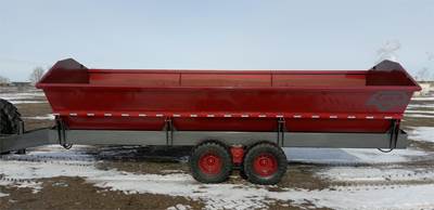BTR SD32 Trailer