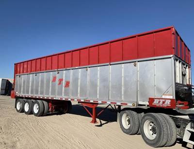 BTR Tri Axle Stainless Steel Live Floor Trailer - Spring, Fixed Axle