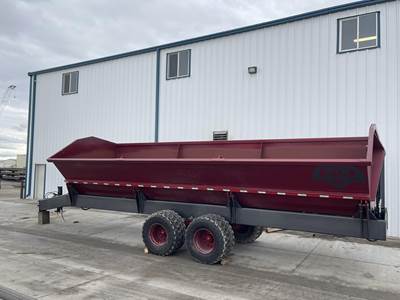 BTR SD30 Side Dump Trailer