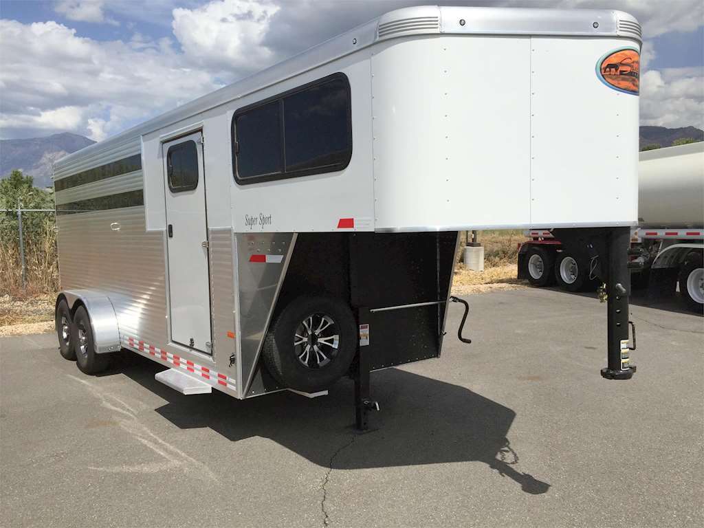 2016 Sundowner 4 Horse Super Sport Horse Trailer For Sale West Haven