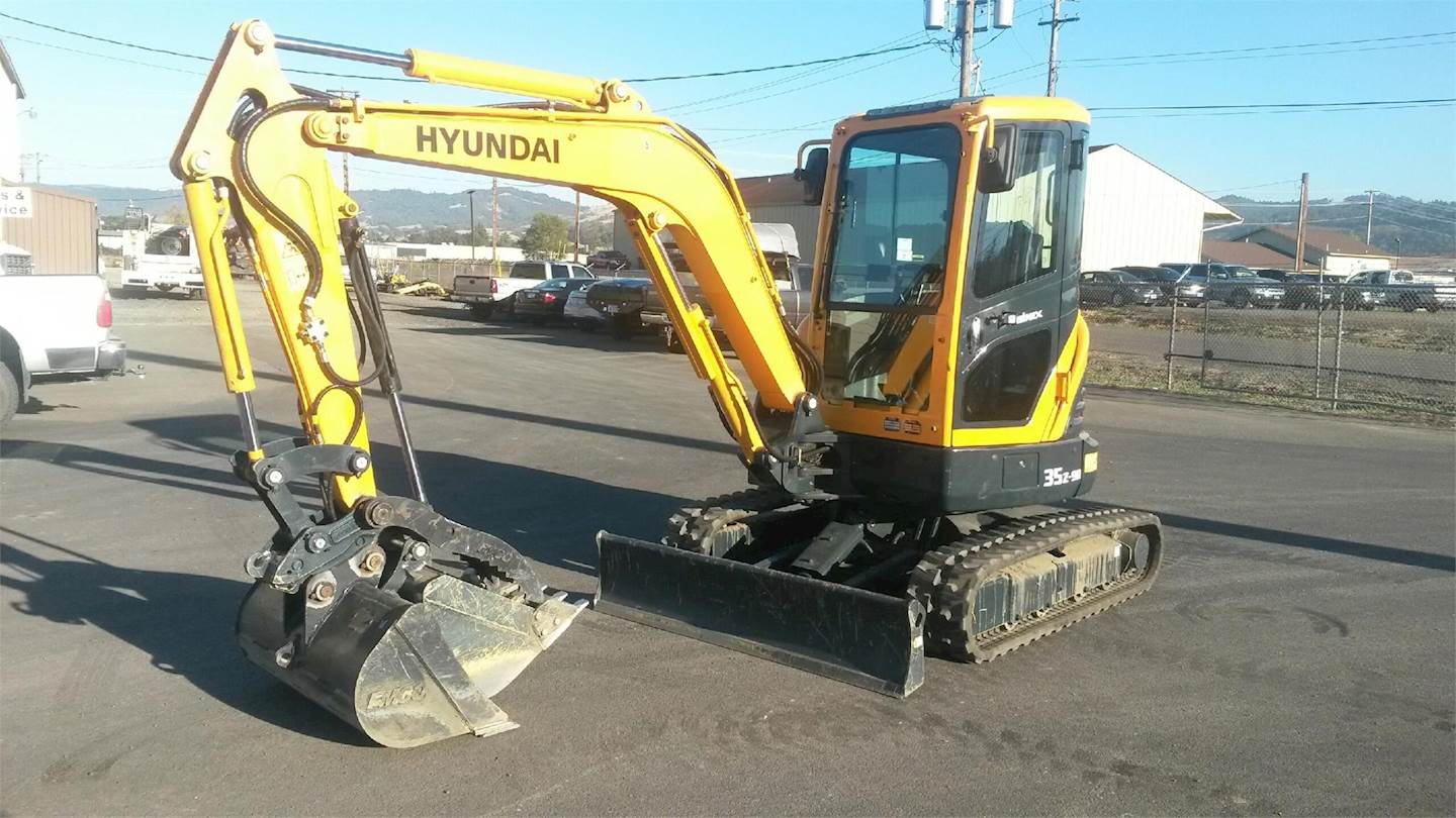 Hyundai r35z 9